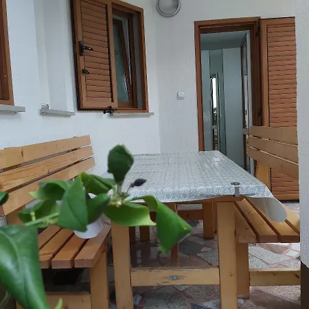 Lägenhet Apartmaji V Izoli Babic, Simonov Zaliv Izola