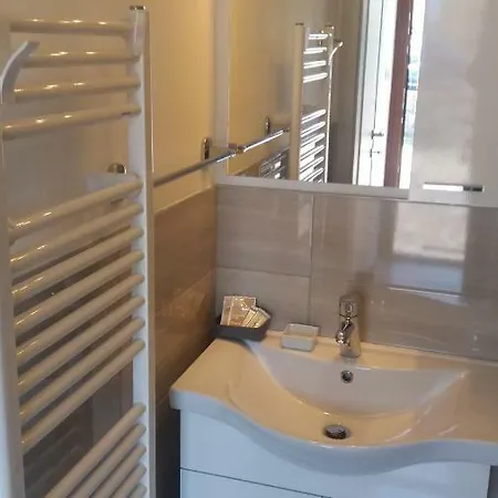 Lejlighed Apartmaji V Izoli Babic, Simonov Zaliv *