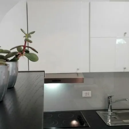 Apartmaji V Izoli Babic, Simonov Zaliv *